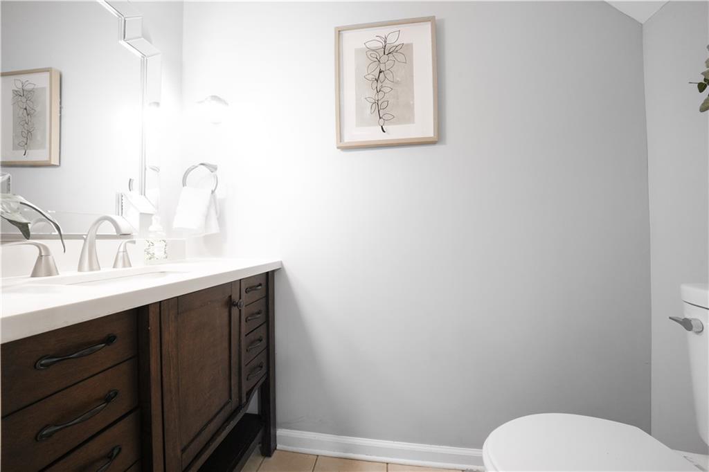 2952 Webb Bridge Road