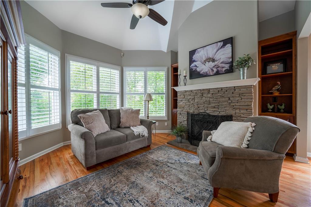 4810 Highland Circle