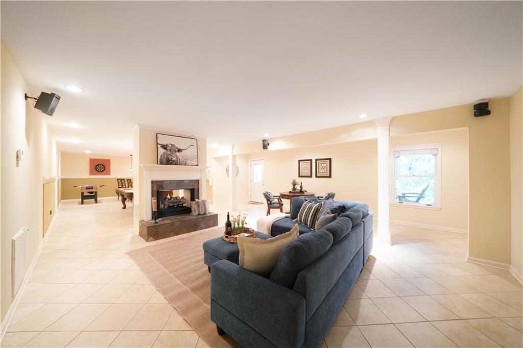 4810 Highland Circle