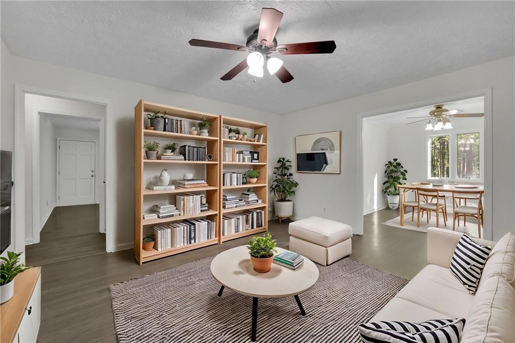 1115 TIMBER LAKE Trail