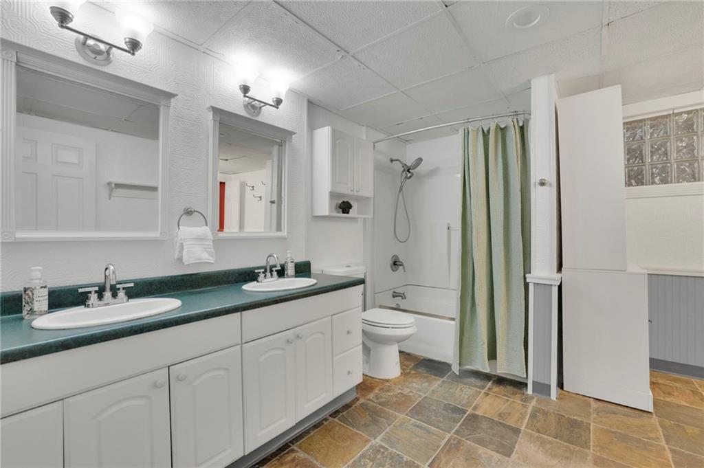 1115 TIMBER LAKE Trail