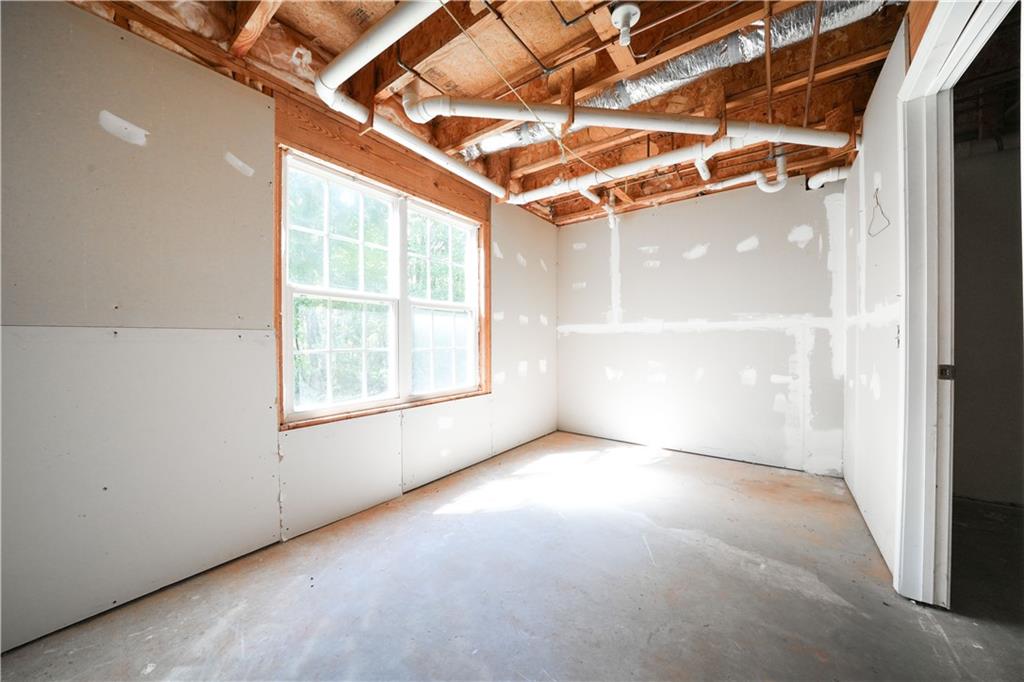 6820 Cedar Ridge Drive