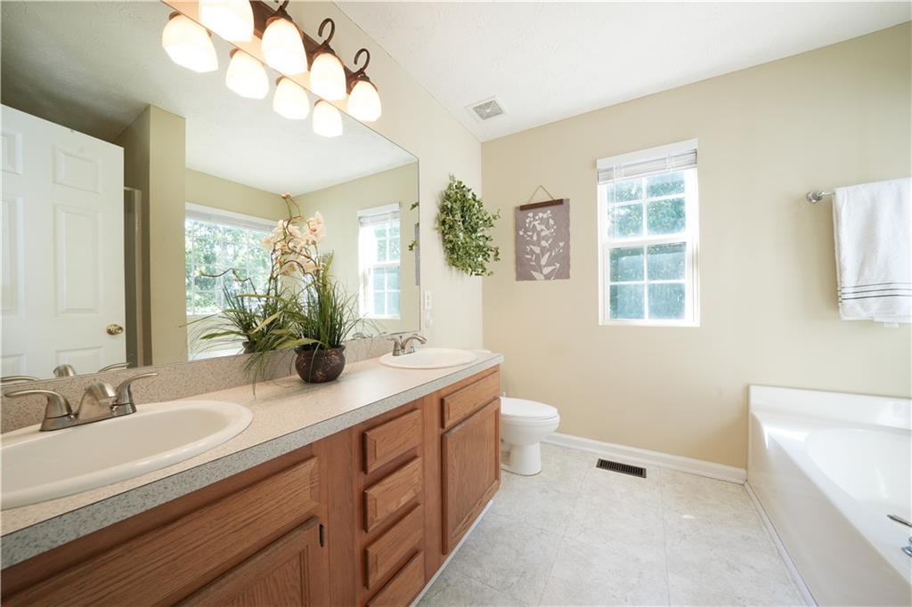 6820 Cedar Ridge Drive