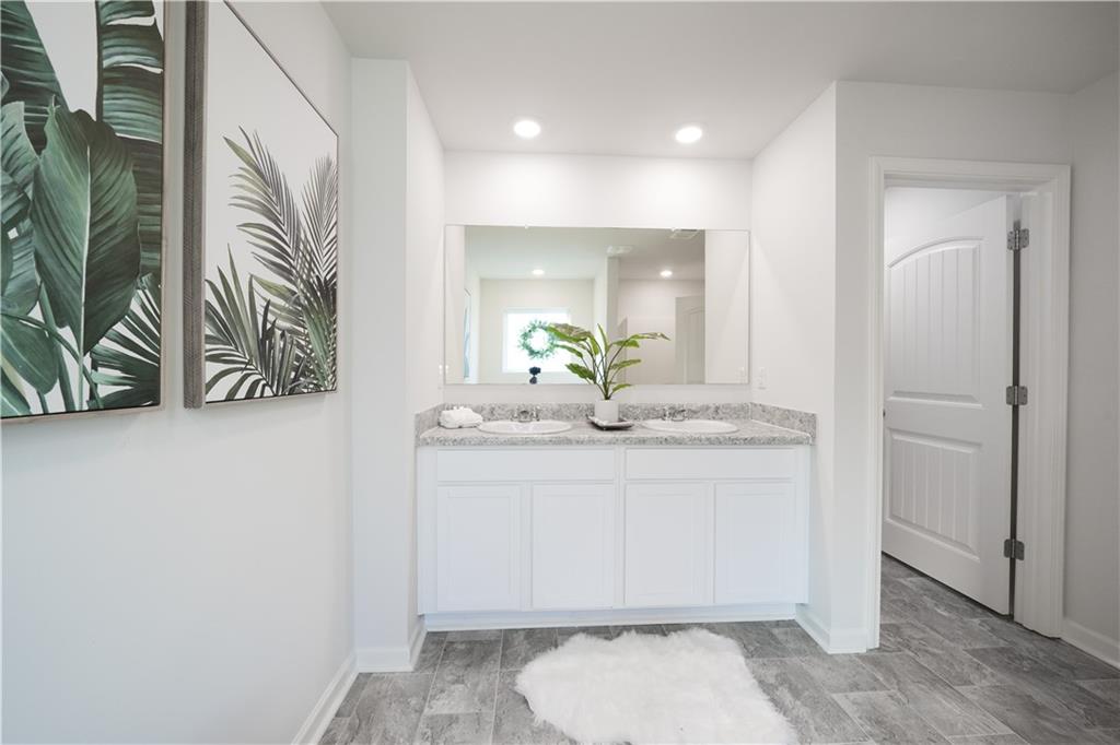 129 White Cedar Drive