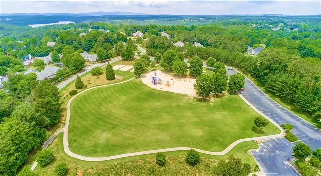 3025 Heatherbrook Trace