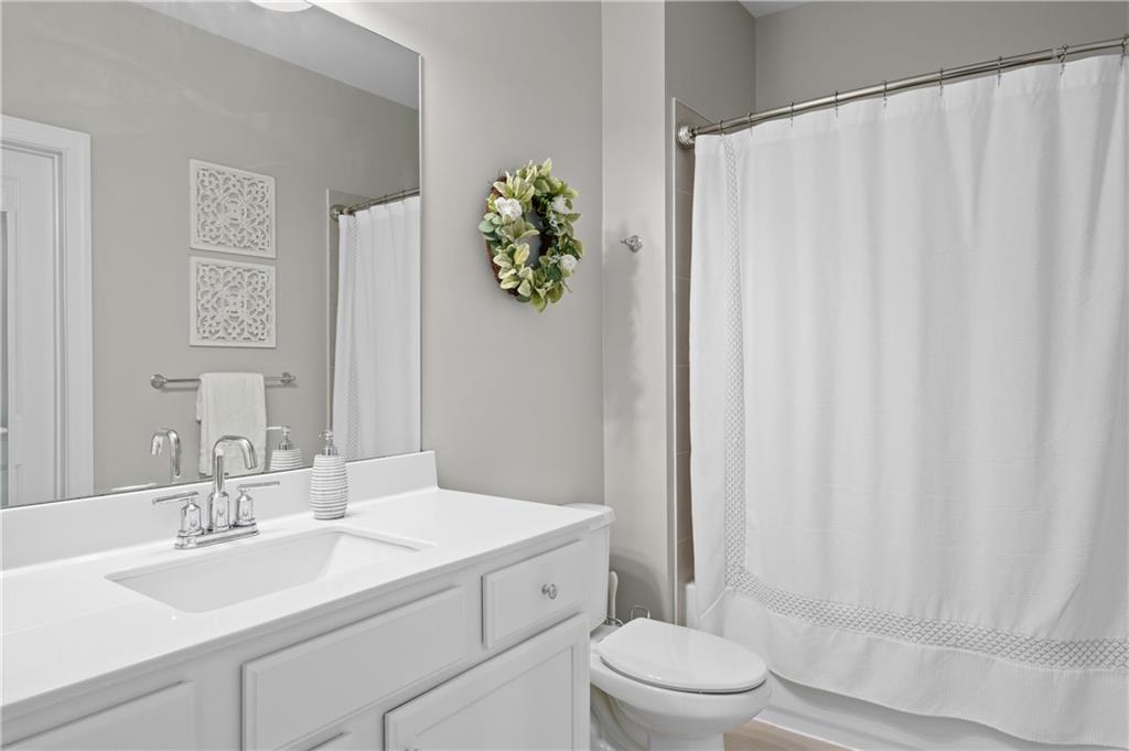 384 Carmichael Circle