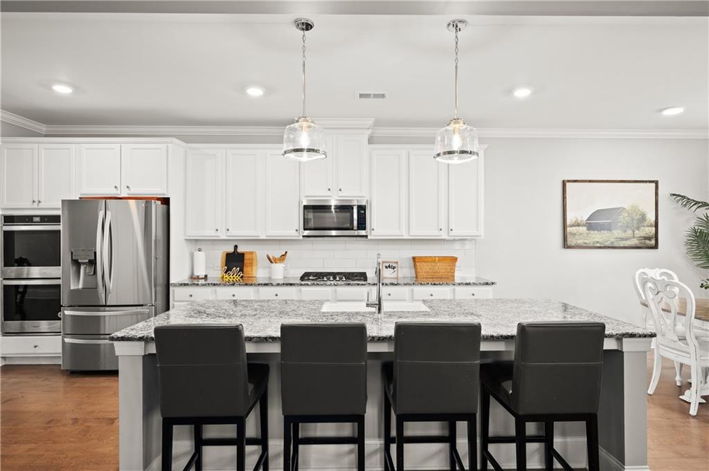 384 Carmichael Circle