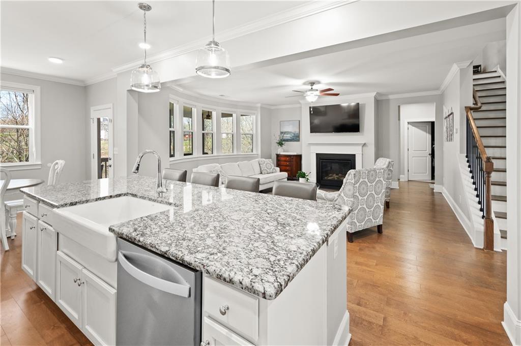 384 Carmichael Circle