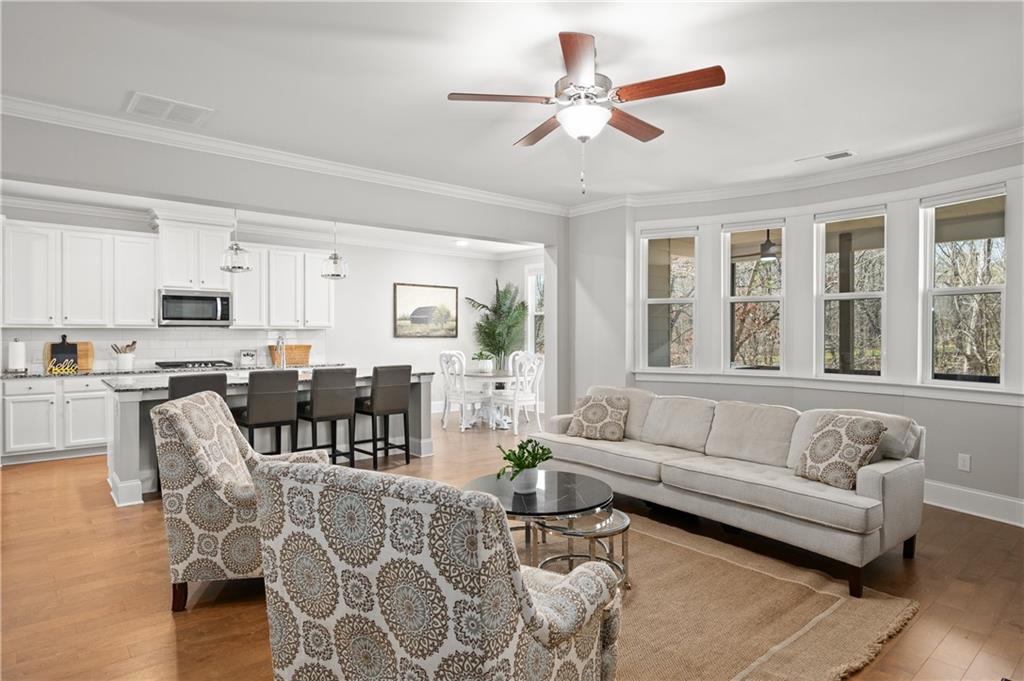 384 Carmichael Circle