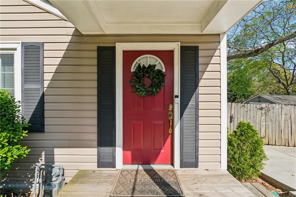 1911 Woodland Hills Avenue NW