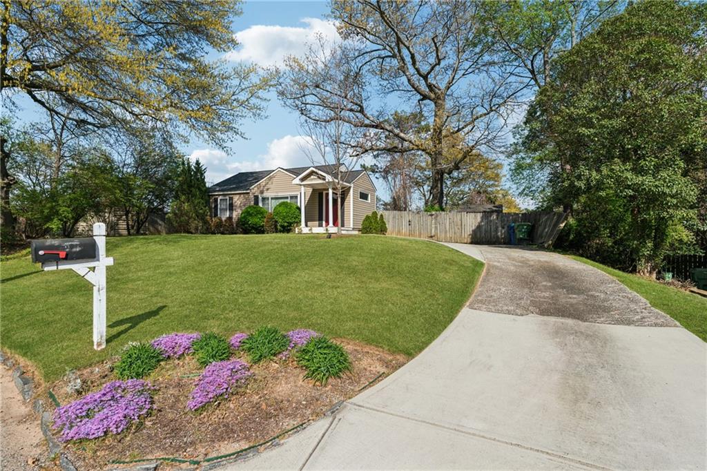 1911 Woodland Hills Avenue NW