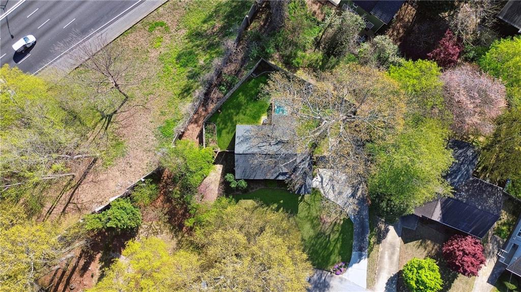 1911 Woodland Hills Avenue NW