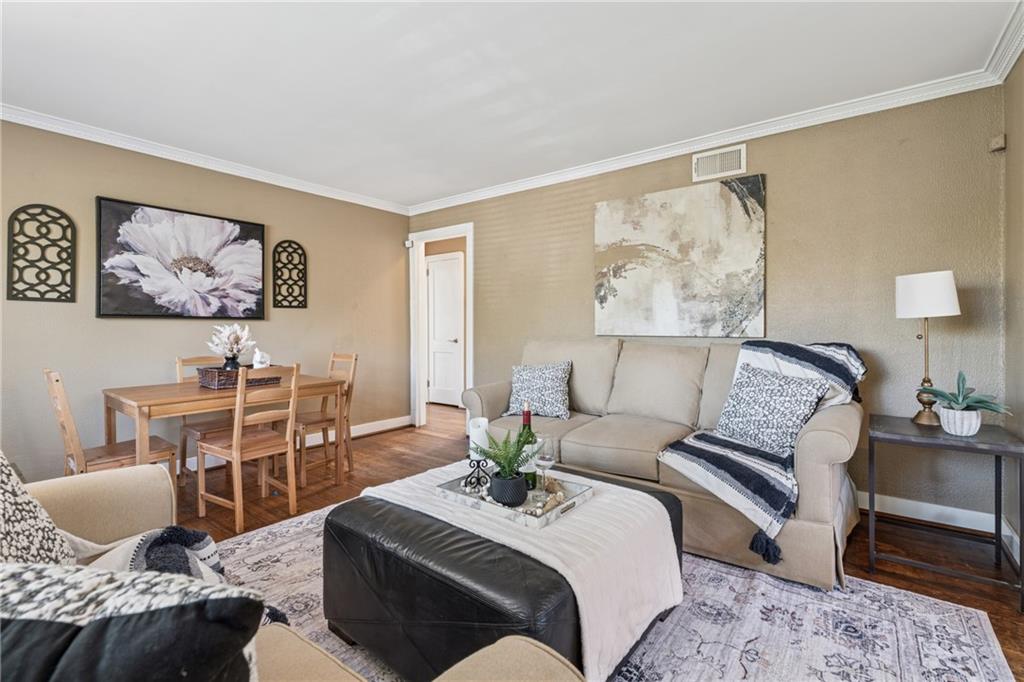 1911 Woodland Hills Avenue NW