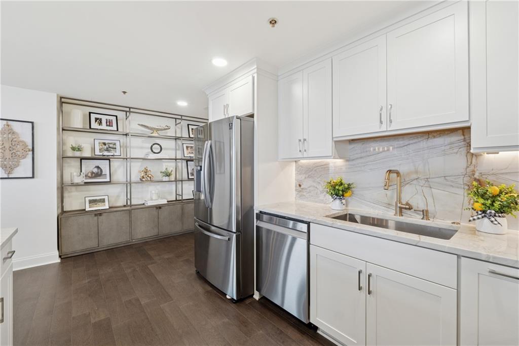 75 14th Street NE Unit 3820