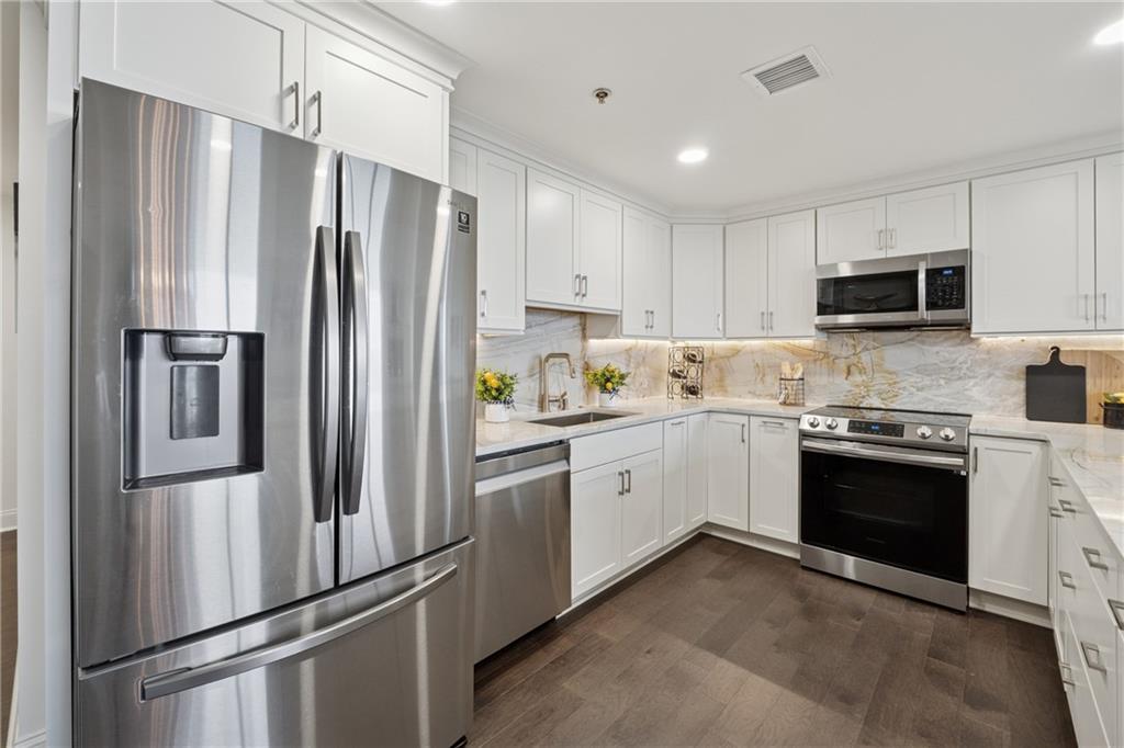 75 14th Street NE Unit 3820