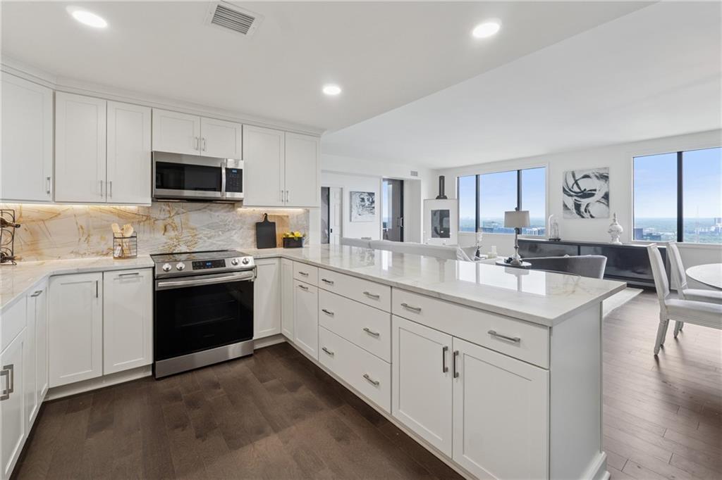 75 14th Street NE Unit 3820