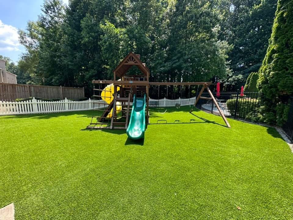 1076 Firethorne Pass