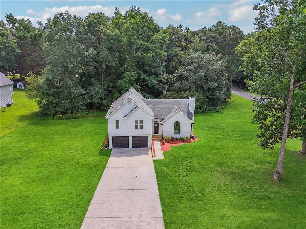 5825 Rolling Oaks Drive