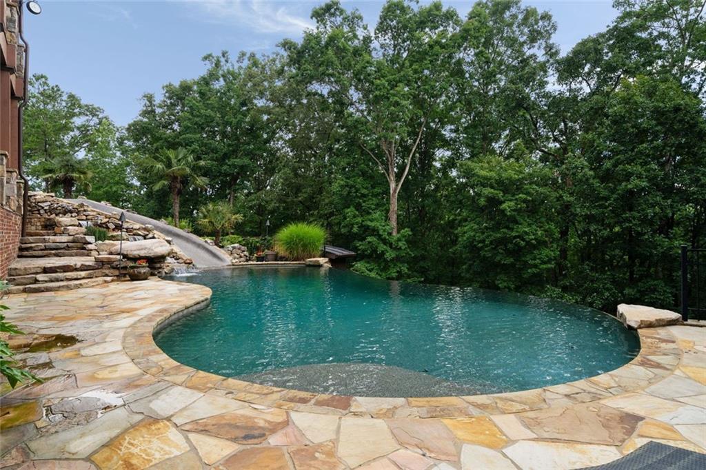 3155 Wills Mill Road