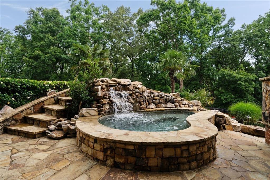 3155 Wills Mill Road