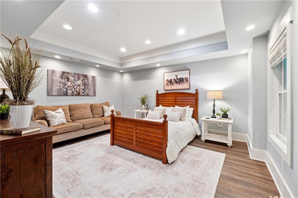 4045 Little Falls Drive