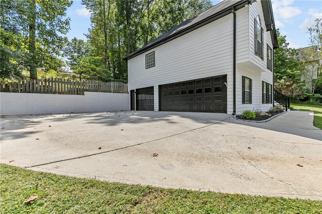 110 Hearthstone Drive