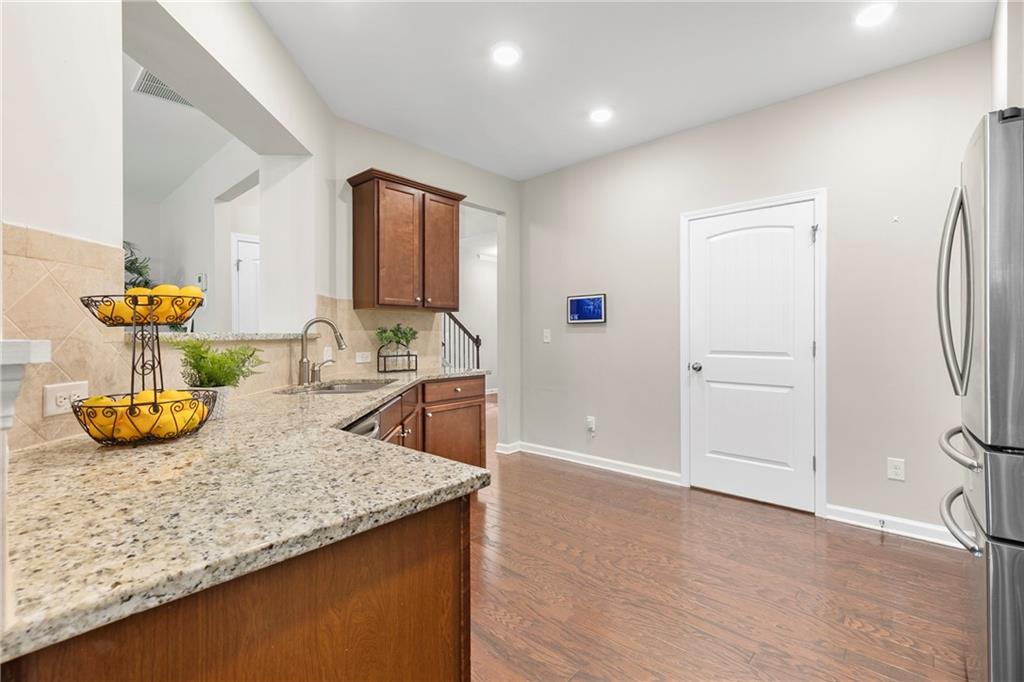 1655 Hampton Oaks Drive