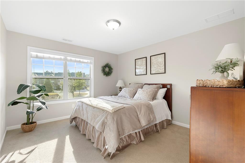 1655 Hampton Oaks Drive