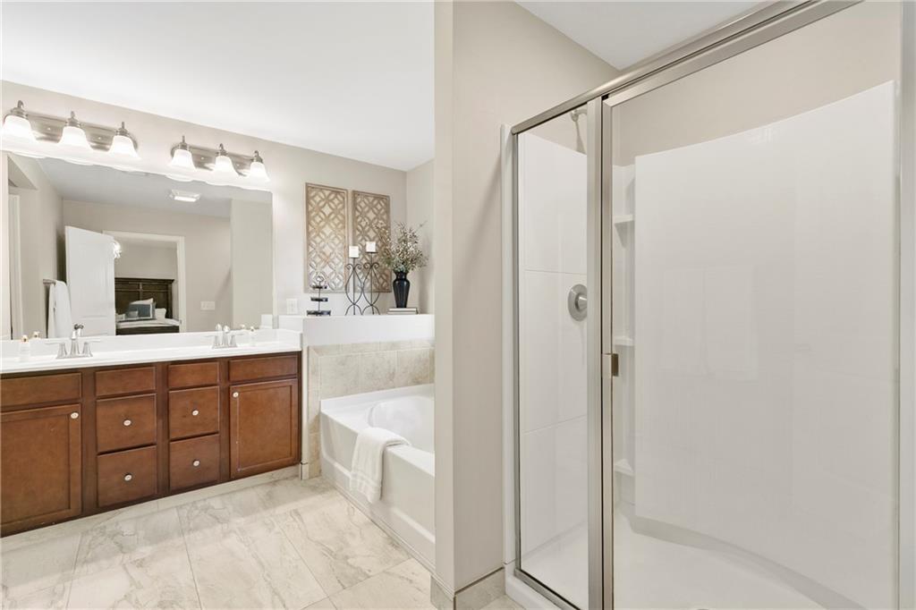 1655 Hampton Oaks Drive