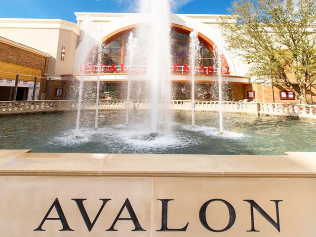 1655 Hampton Oaks Drive