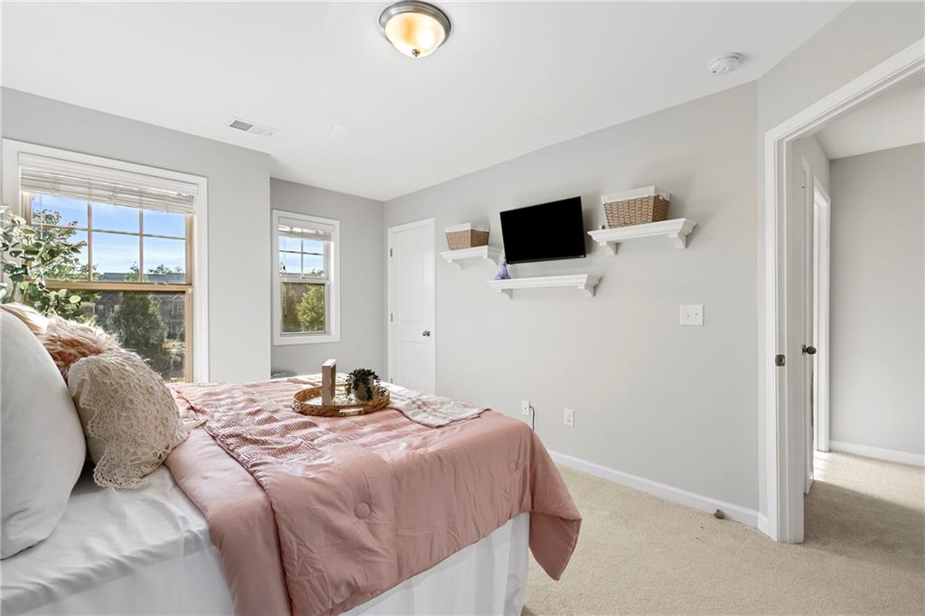 1655 Hampton Oaks Drive