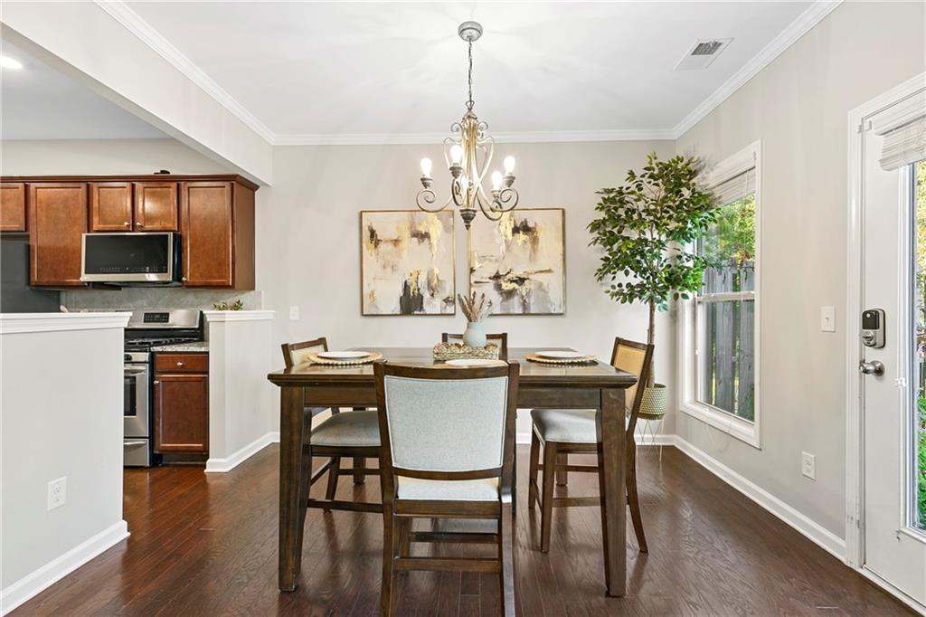 1655 Hampton Oaks Drive