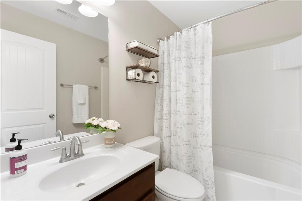 1655 Hampton Oaks Drive