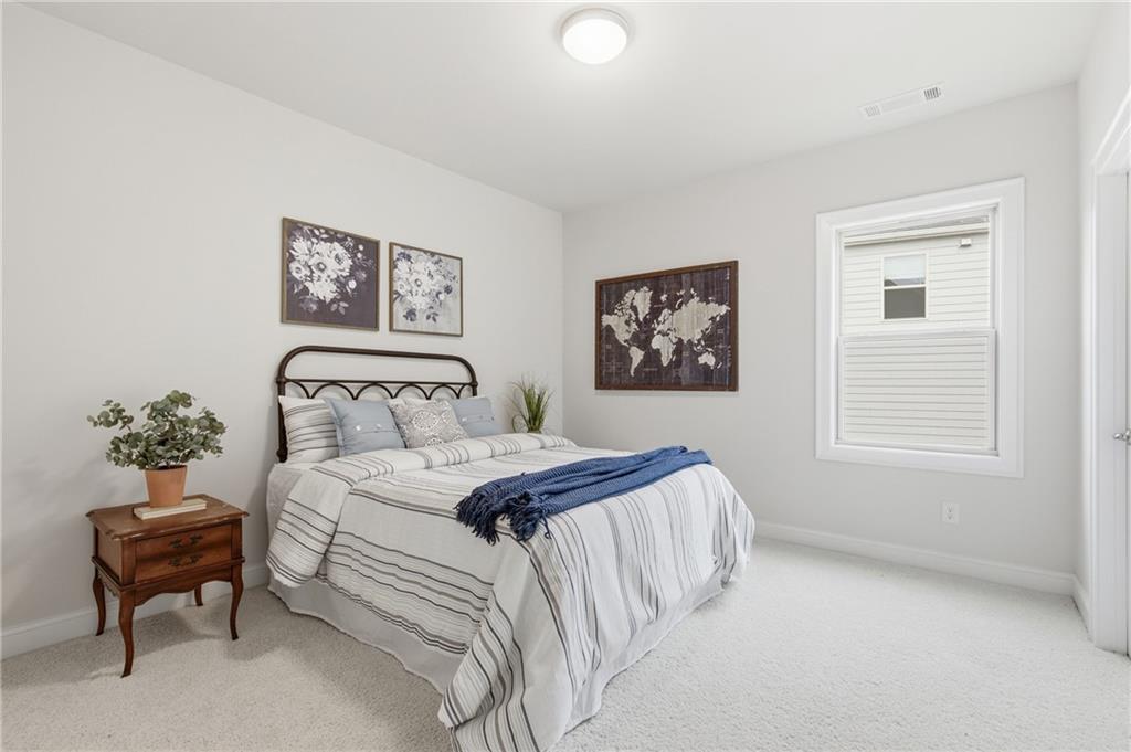 3435 Summerdale Walk