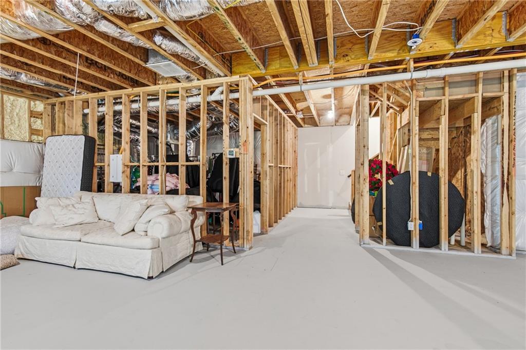 3435 Summerdale Walk