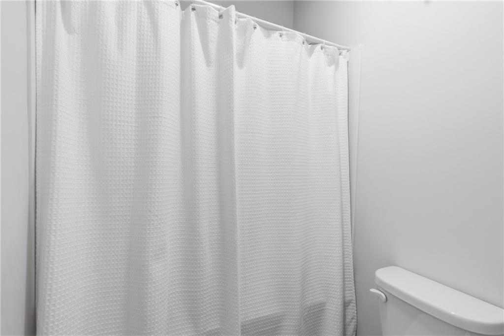 3435 Summerdale Walk