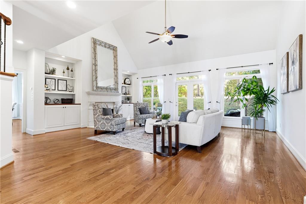 2347 Lake Ridge Terrace