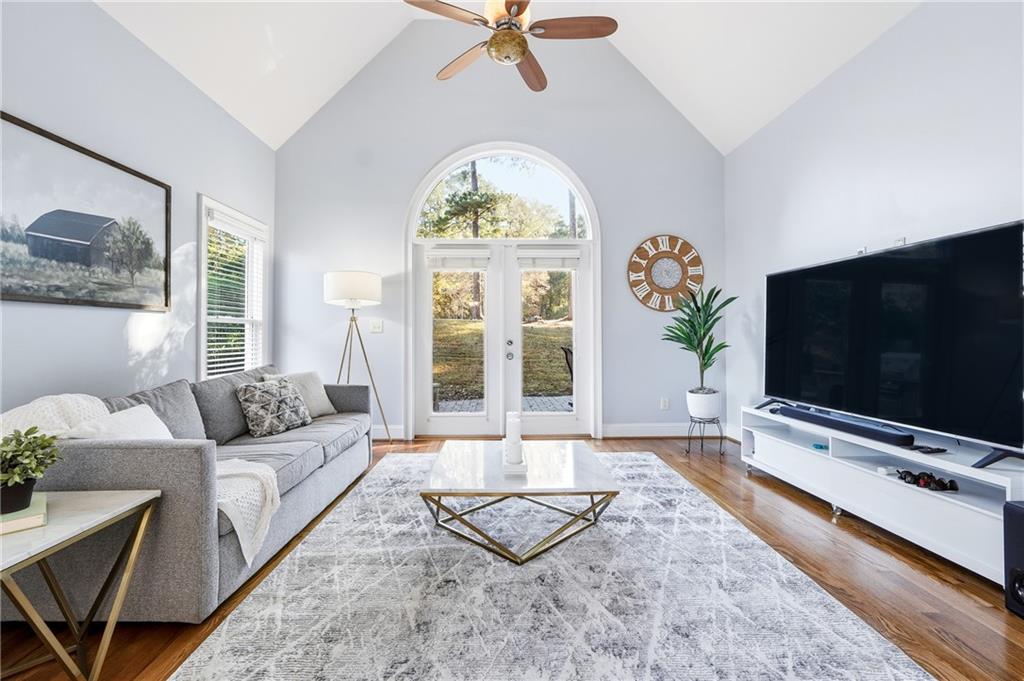 2347 Lake Ridge Terrace