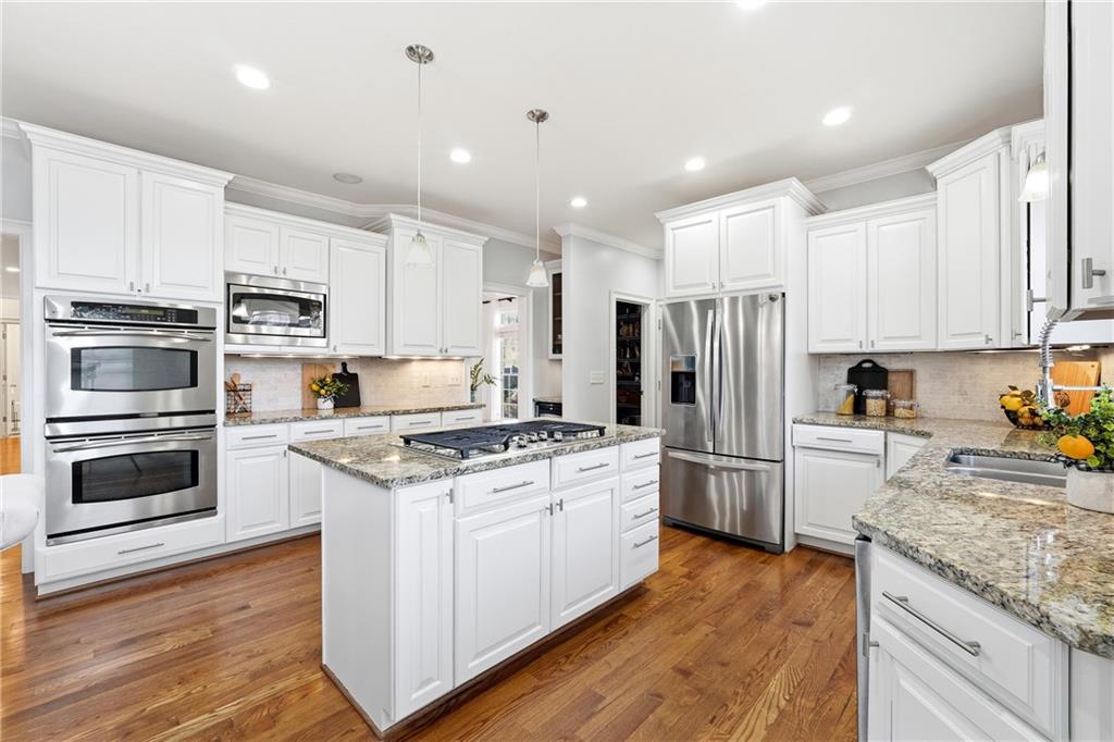 2347 Lake Ridge Terrace