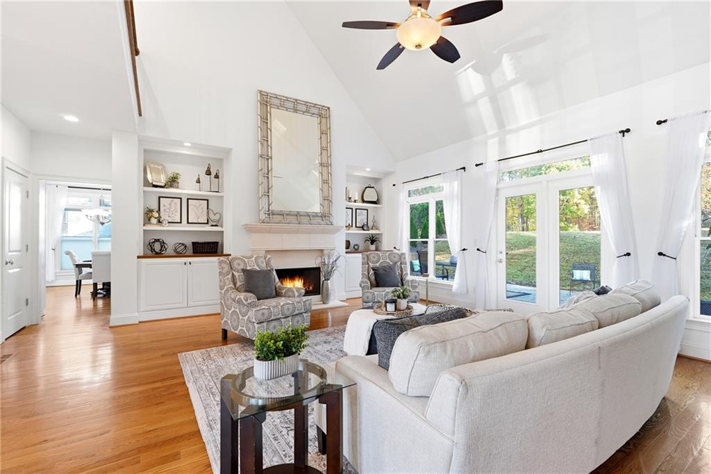 2347 Lake Ridge Terrace