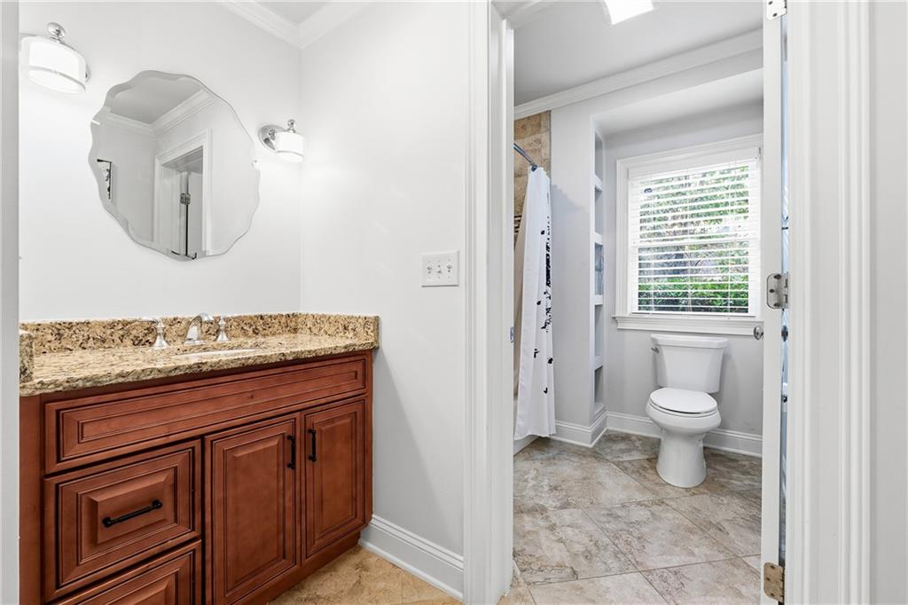 2347 Lake Ridge Terrace