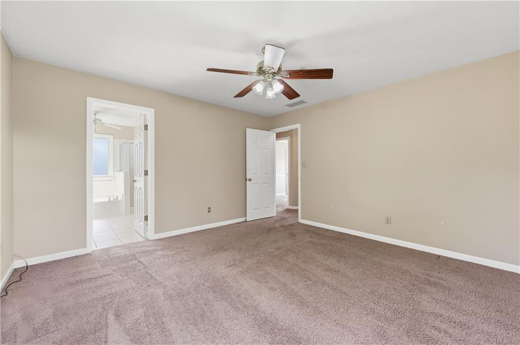 4056 Longford Drive NE