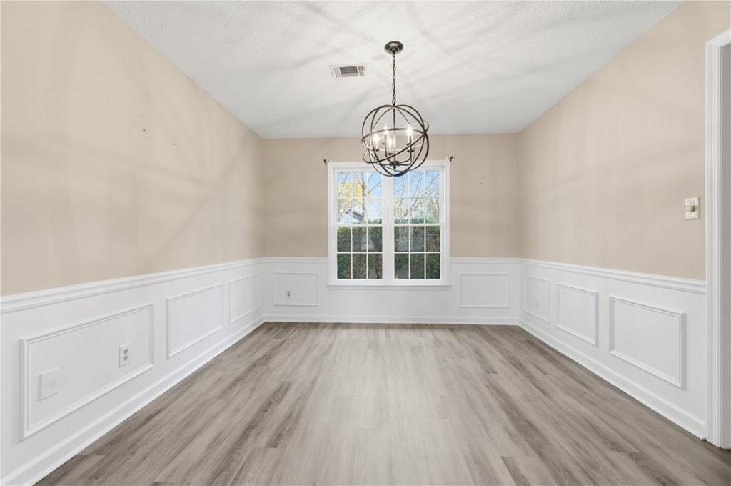 4056 Longford Drive NE