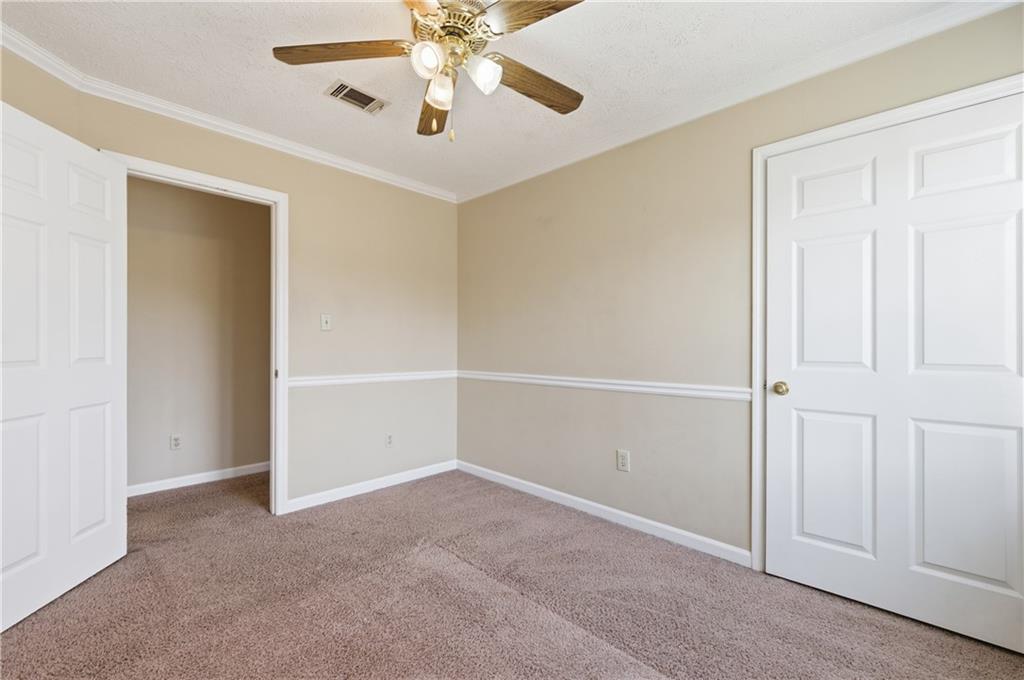 4056 Longford Drive NE