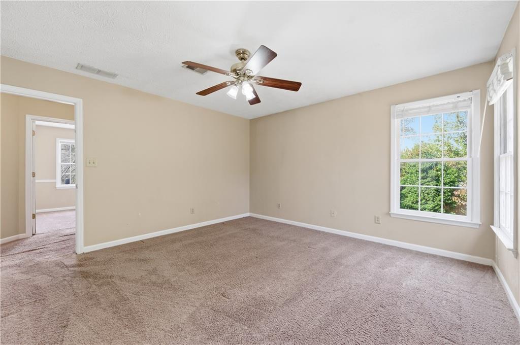 4056 Longford Drive NE