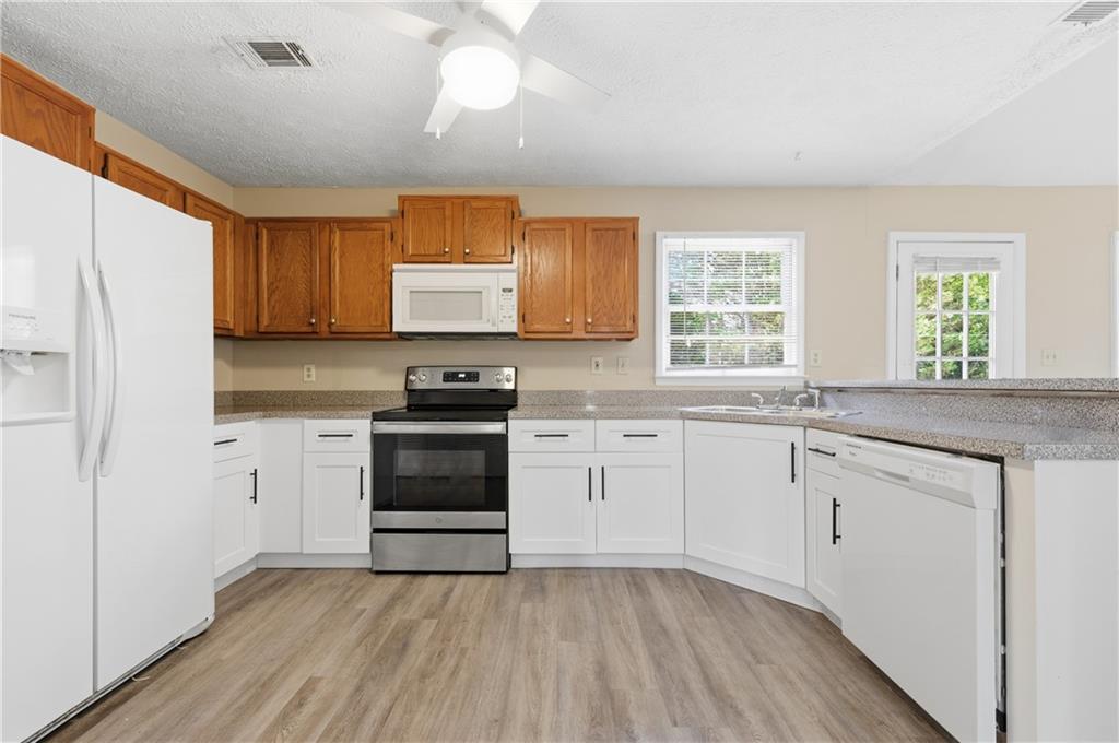 4056 Longford Drive NE