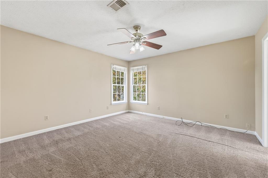 4056 Longford Drive NE