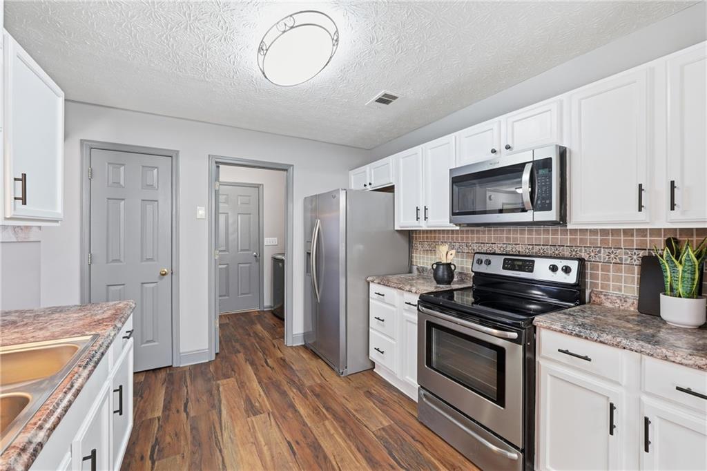 3775 Glen Laurel Court