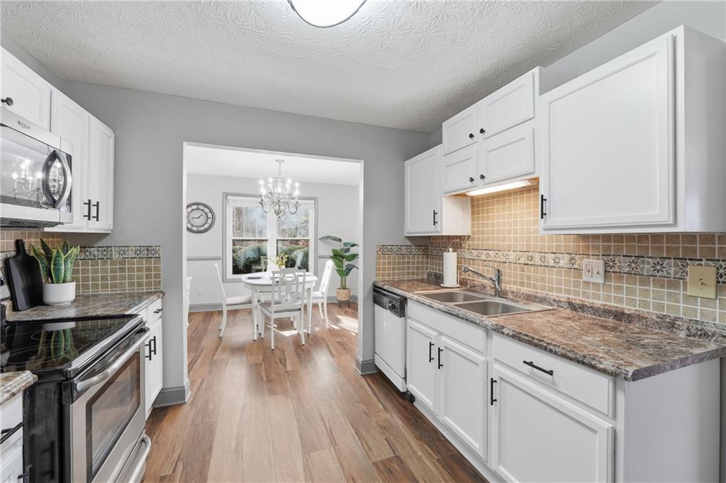 3775 Glen Laurel Court