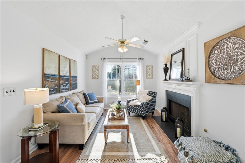 3920 Maple Valley Drive